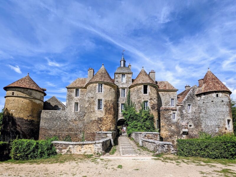 façade extérieure Château de Ratilly