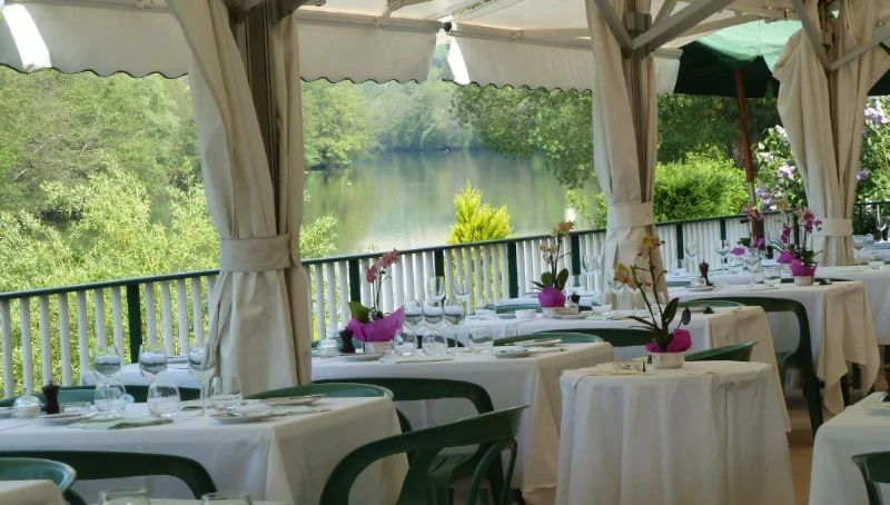 restaurant l'auberge des tilleuls vue yonne